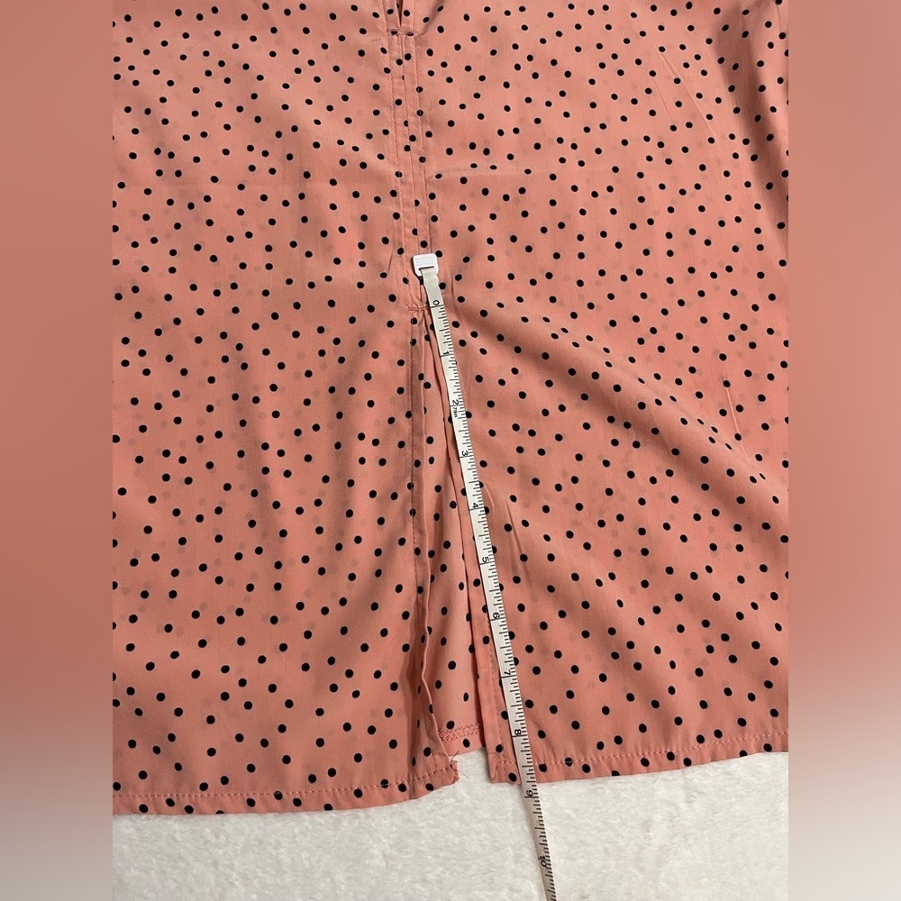 Abercrombie & Fitch women’s small pink/black polka dot slit back dress tshirt - Picture 9 of 9